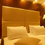 Queen Hotell