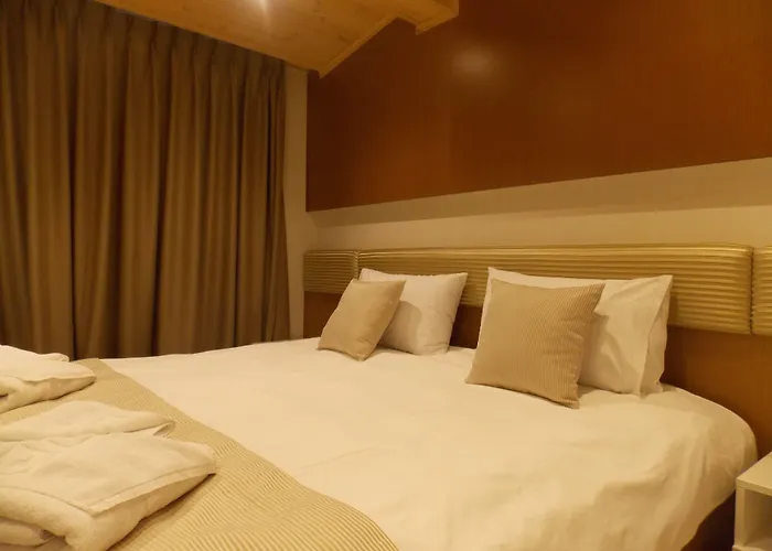 Hotel Queen 4* Selita e Vogel