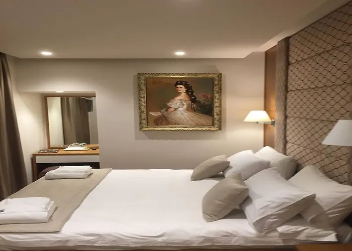 Hotel Queen Selita e Vogel