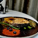 Queen Hotel Selitë e Vogël