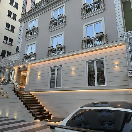 Queen Hotel Selitë e Vogël