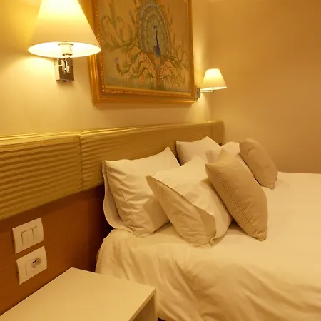 Queen Selitë e Vogël