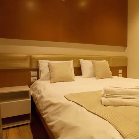 Hotel Queen Selitë e Vogël