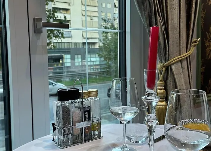 Hotel Queen Selitë e Vogël