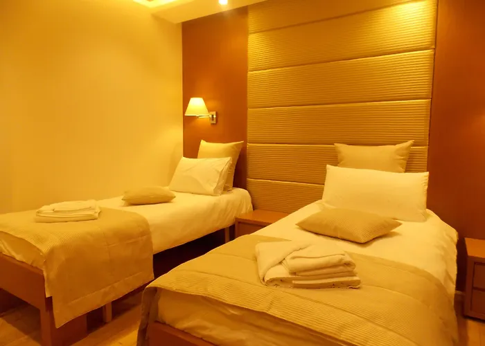 Hotel Queen Selitë e Vogël